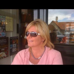 Meet your Posher, Cheryl